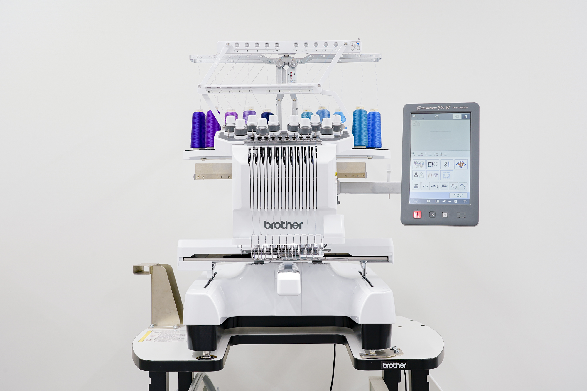 業務用刺繍ミシンPR1060Wのレンタル･販売開始