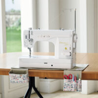 便利なポケット付きミシンマット